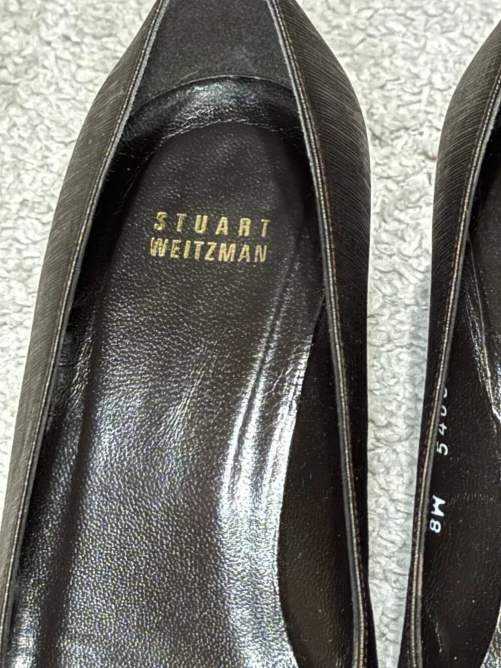 Stuart Weitzman Dark Brown Leather Square-Toe Kitten Heel Pumps 7.5M Bow Accent